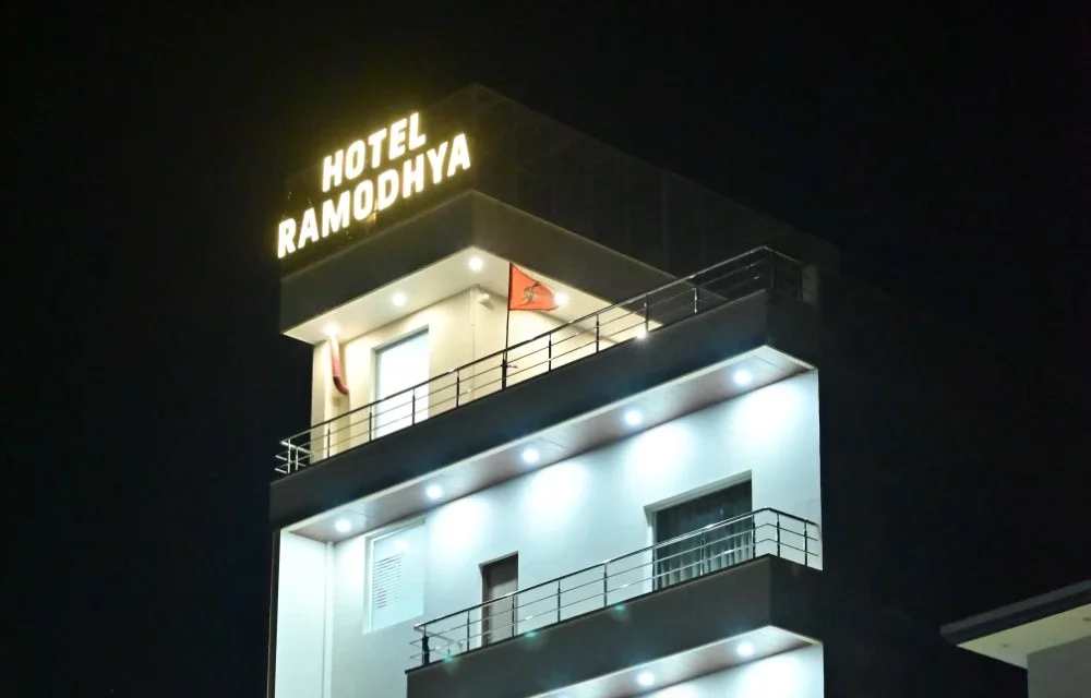 Gallery Picture
